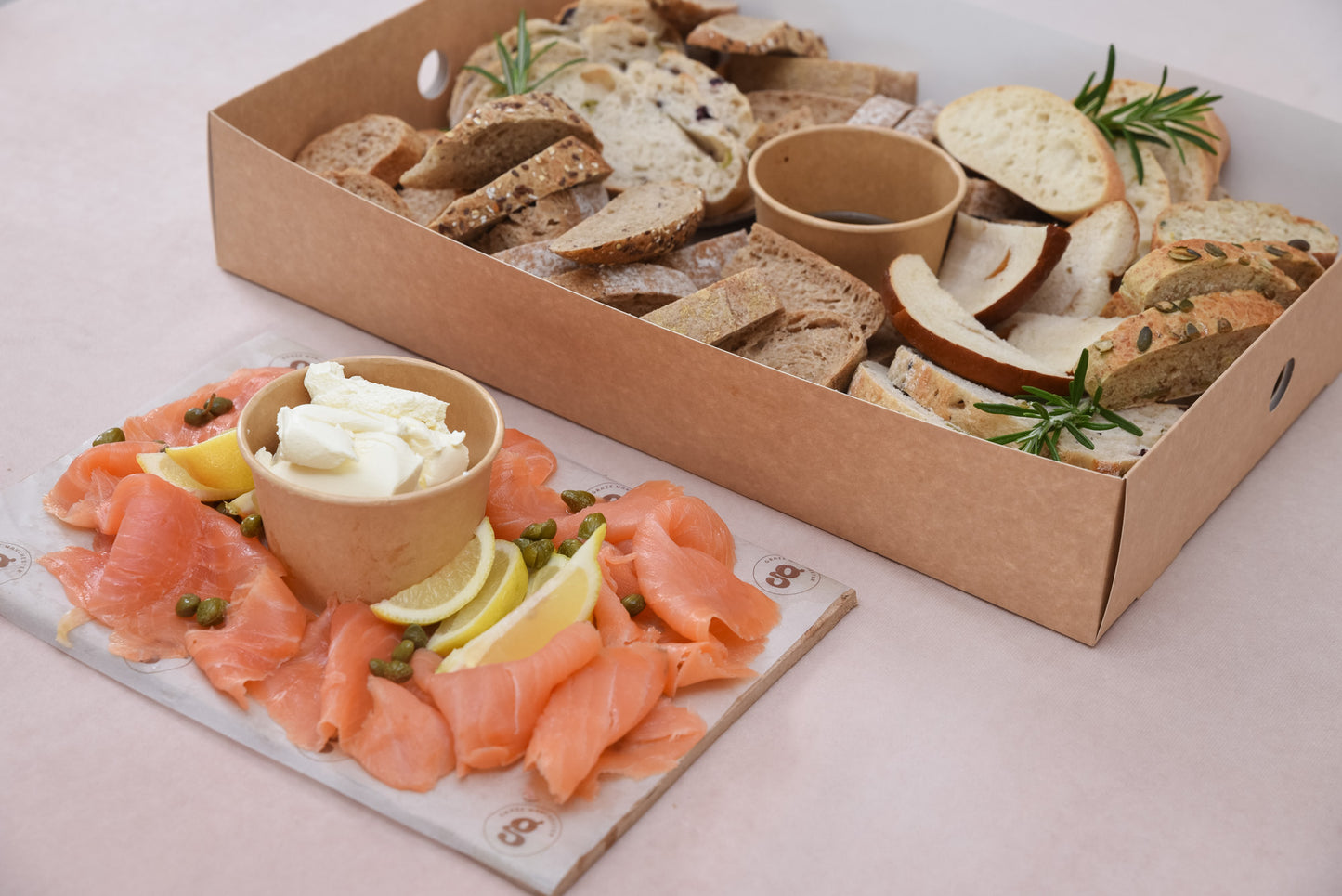 Smoked Salmon & Cream Cheese Platter