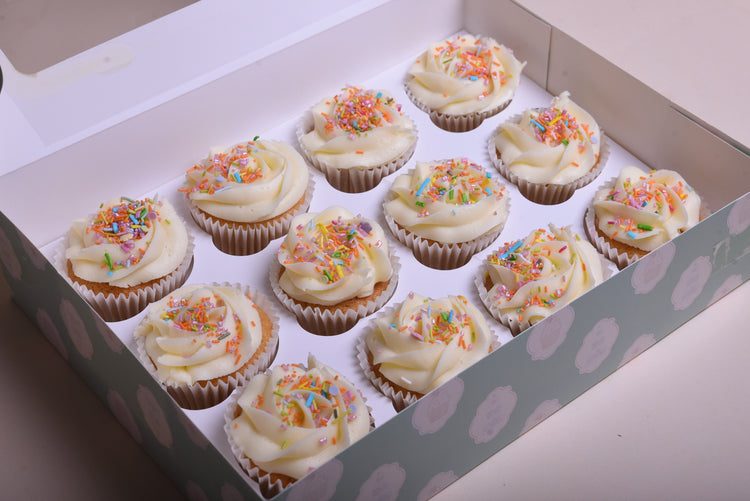 12 Chidlren's Party Cupcakes