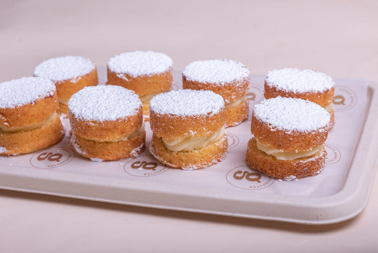 Mini Victoria Sponge Platter